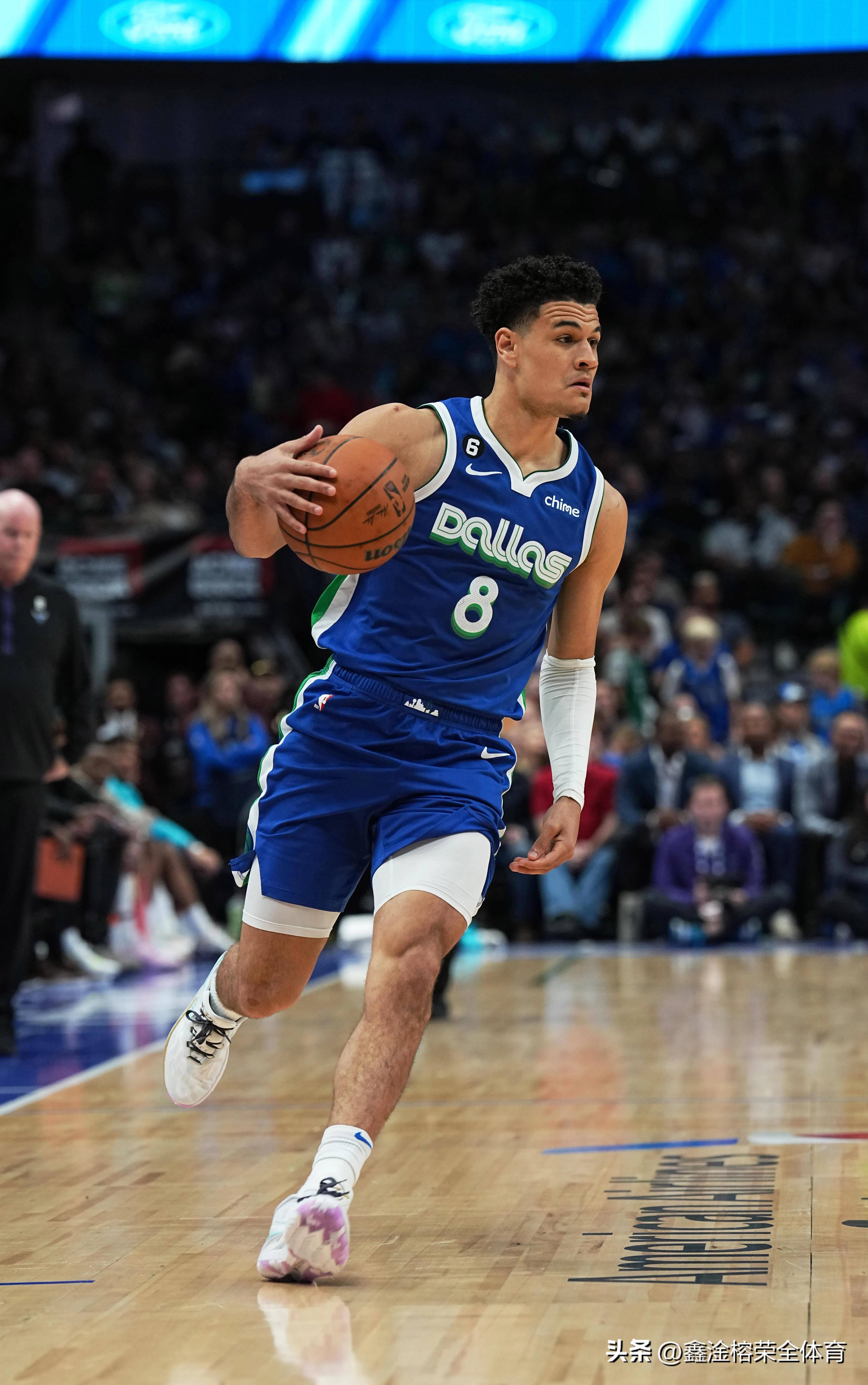 AYX-Scout在独行侠比赛中出色防守，夺冠引发热议！