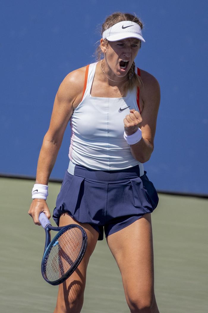 阿扎伦卡在德国队比赛中败北，战术调整引发热议！的简单介绍